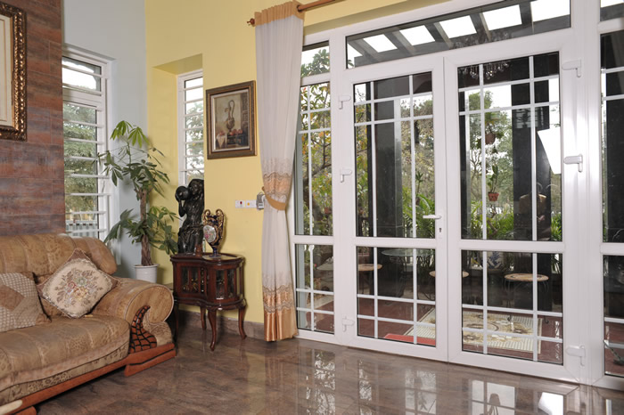 B&aacute;o Gi&aacute; Cửa Nh&ocirc;m Hệ 55 V&aacute;t Cạnh Vinh Nghệ An